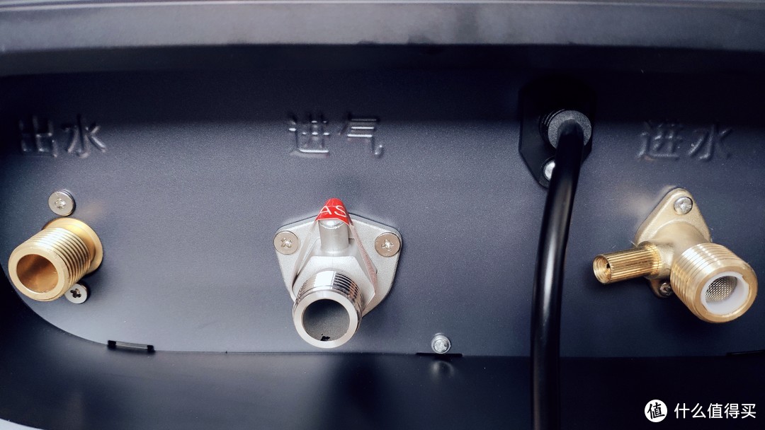 能美容的热水器你见过吗？云米Super 2 Max燃气热水器实测