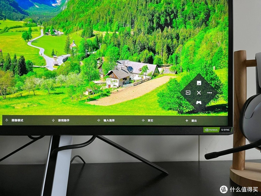 新一季桌面分享：索尼INZONE M9电竞显示器搭档INZONE H3，快乐加倍