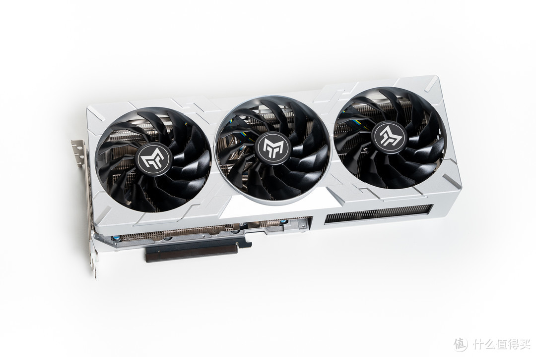 性能炸裂，影驰 GeForce RTX 4090 金属大师 开箱分享