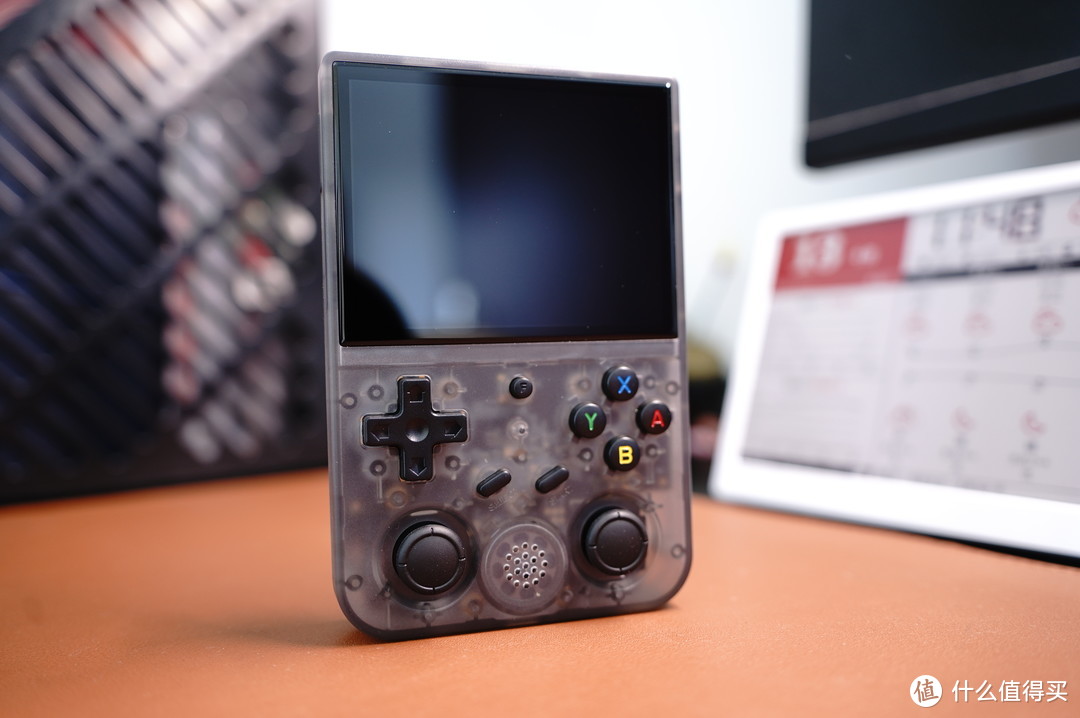 gameboy掌机的精神复刻科技以换壳为本rg353vs掌机赏析