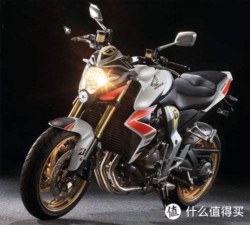 从20w的 CB1000R 来看看 Honda CB 系列的辉煌