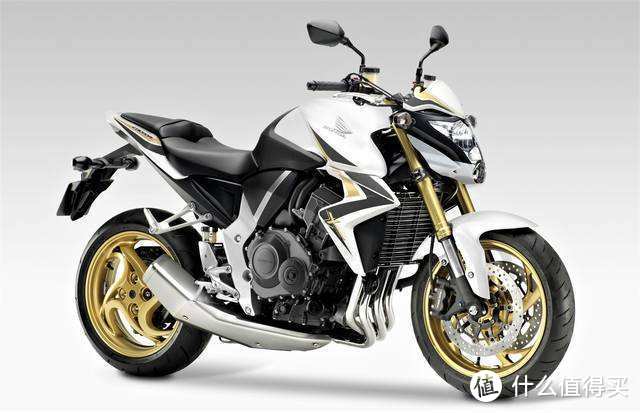 从20w的 CB1000R 来看看 Honda CB 系列的辉煌