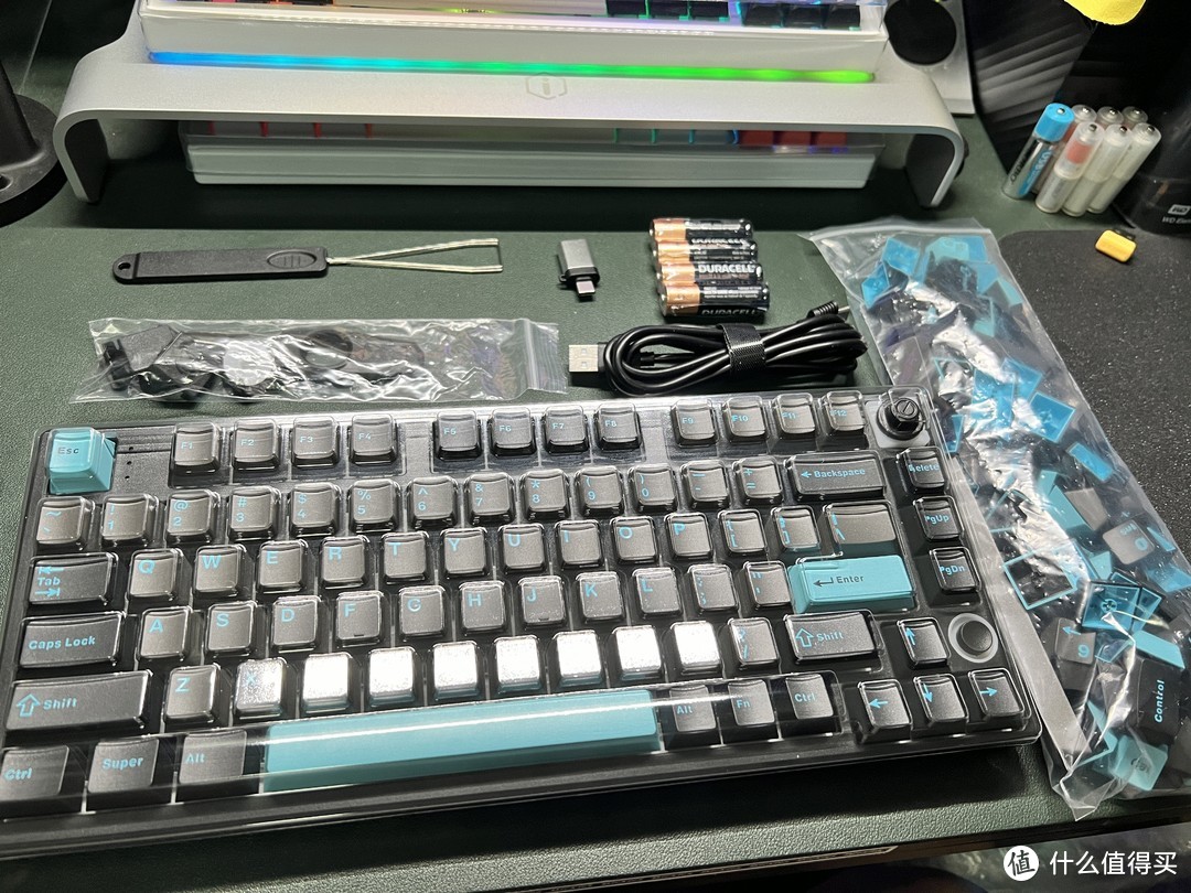 姗姗来迟的高斯HS75T，不到250的三模成品键盘？！