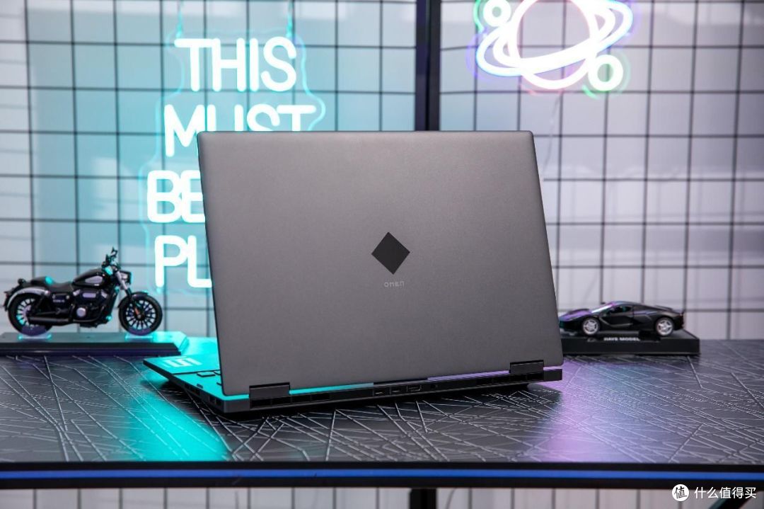 大核配大显,惠普暗影精灵8pro:适合发烧友的全能游戏本