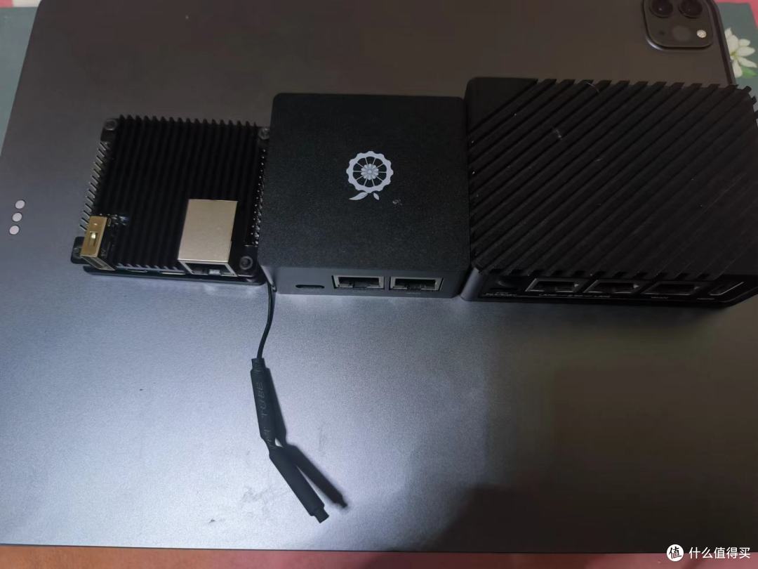 如何用200元打造一个超小型的家庭服务器？_其他智能设备_什么值得买