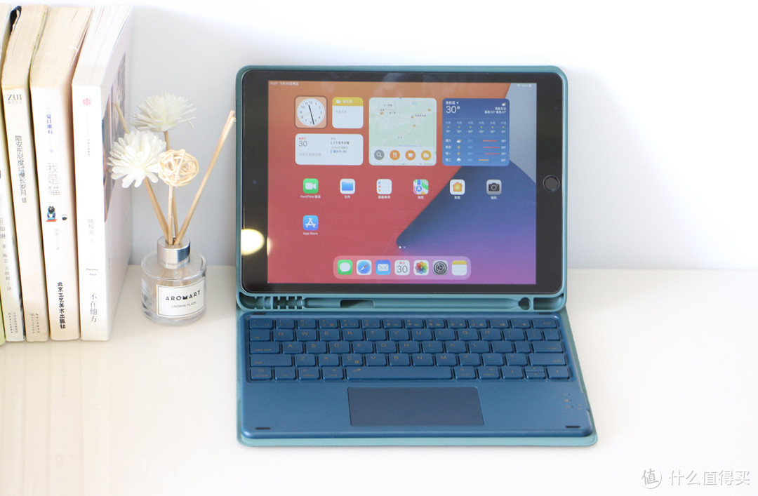 投入百元，就让iPad成为真的笔记本电脑！B.O.W iPad键盘保护套体验
