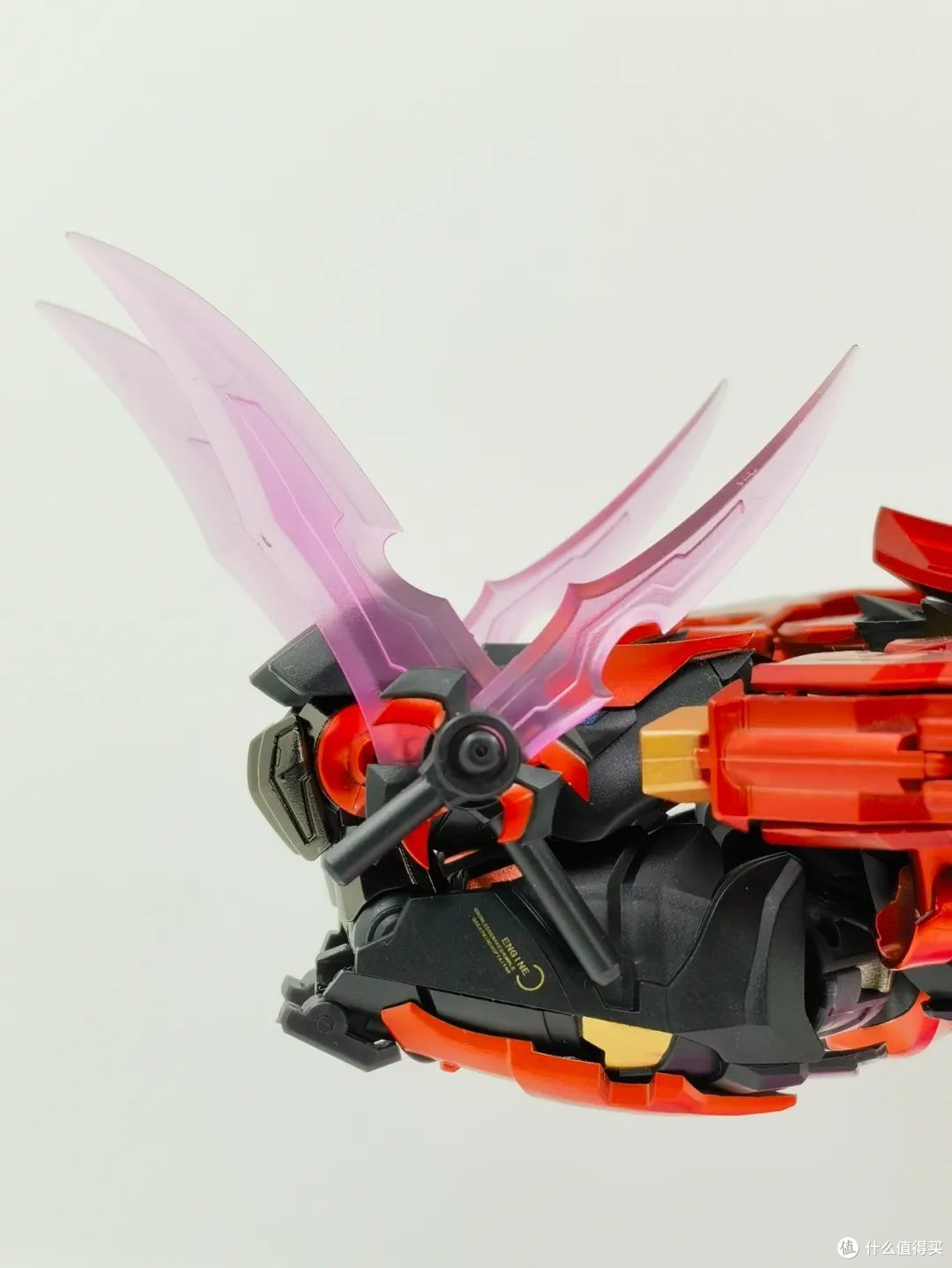 变形金刚玩具 篇五百零九:居然还能变形——bt02风刃开箱_欧美动漫