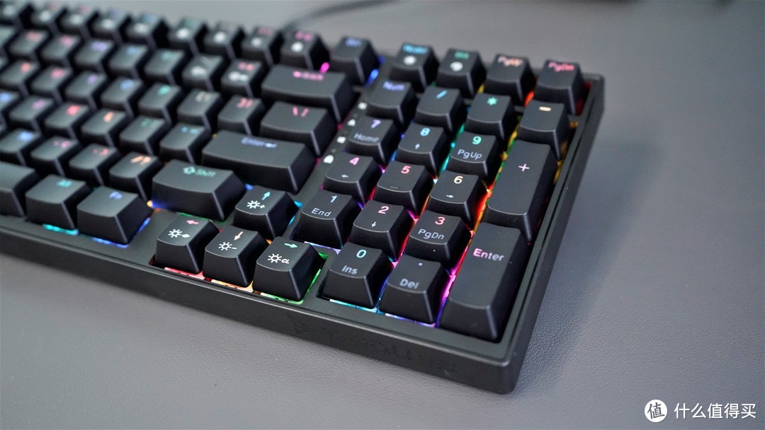 钛度彩戏师K850，一款超值98键机械键盘