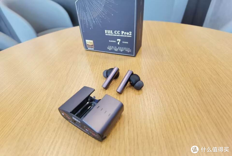 Fiil CC Pro 2，不可多得的百元小金标耳机，出门戴它准没错