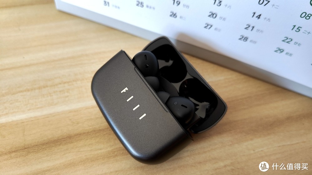 300元价位蓝牙耳机新选择：试听FIIL CC Pro，4种场景模式可调整