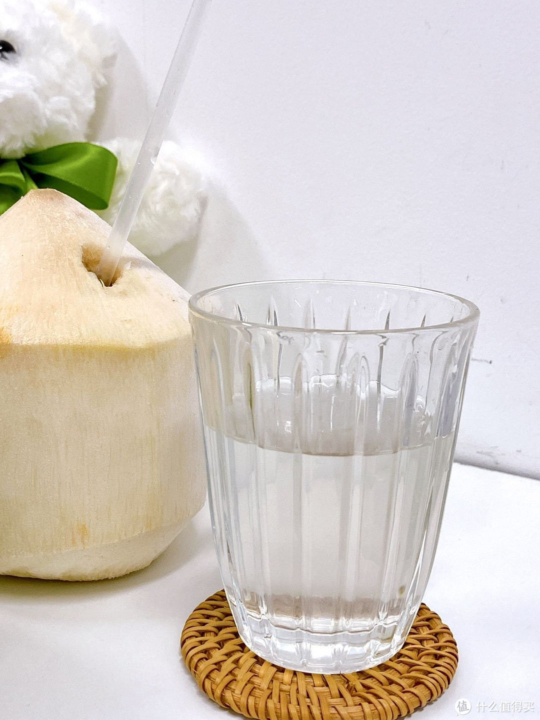 最健康的天然饮料，长在树上的清泉水——泰国椰青