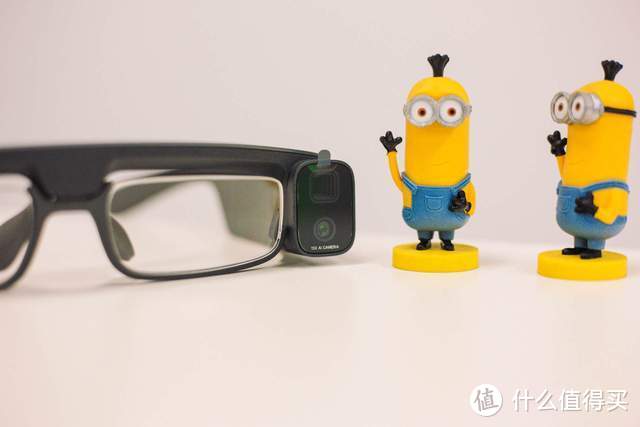 个人视频创作还要口叼手机？这款MIJIA眼镜相机帮你轻松解决