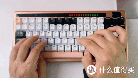 猛男蜜桃粉铝坨坨 达尔优84PRO机械键盘