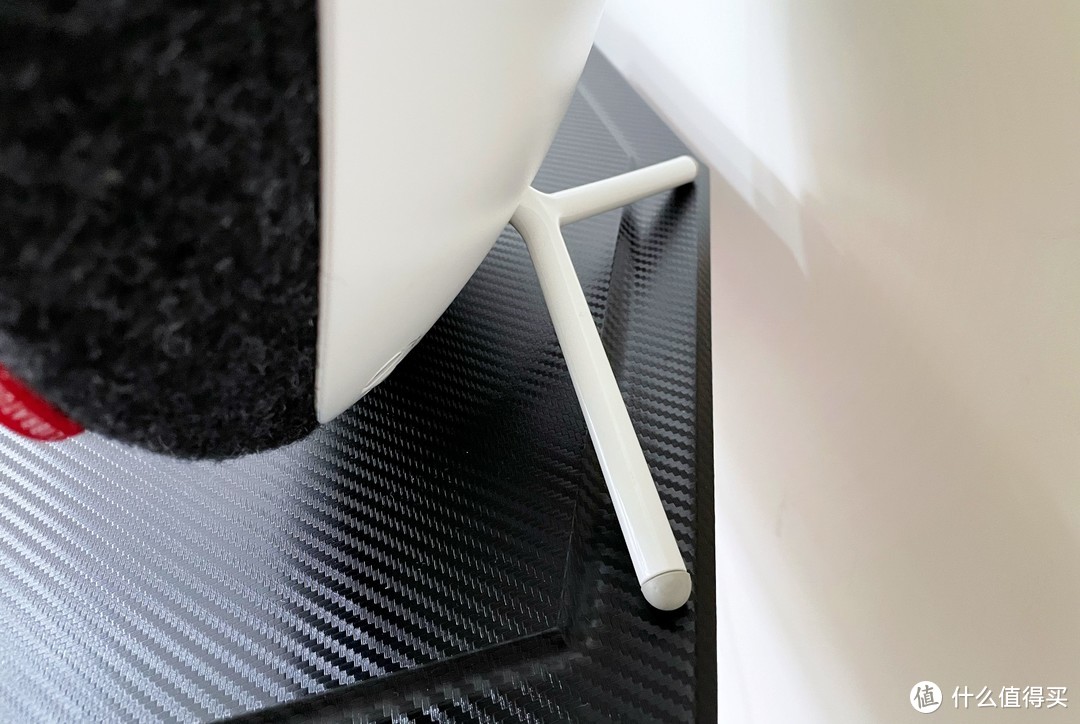 蓝立哆ES2——打破刻板印象，电竞玩家的第一张“碳纤维”电动升降桌