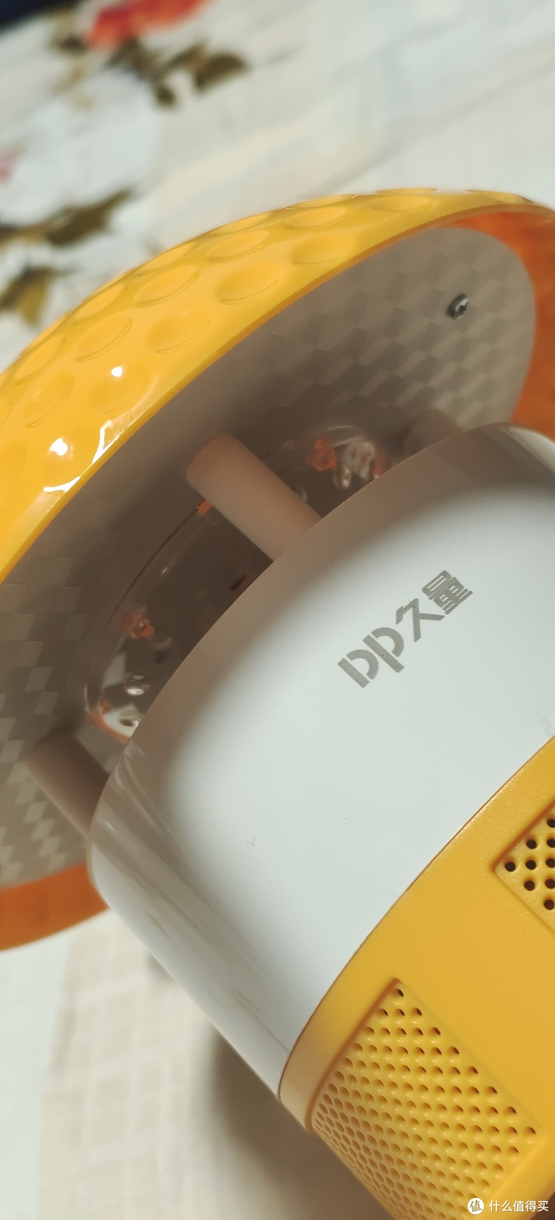 灭蚊灯每年都要更换又换了个新的蘑菇久量家用灭蚊灯室内灭蚊插电式