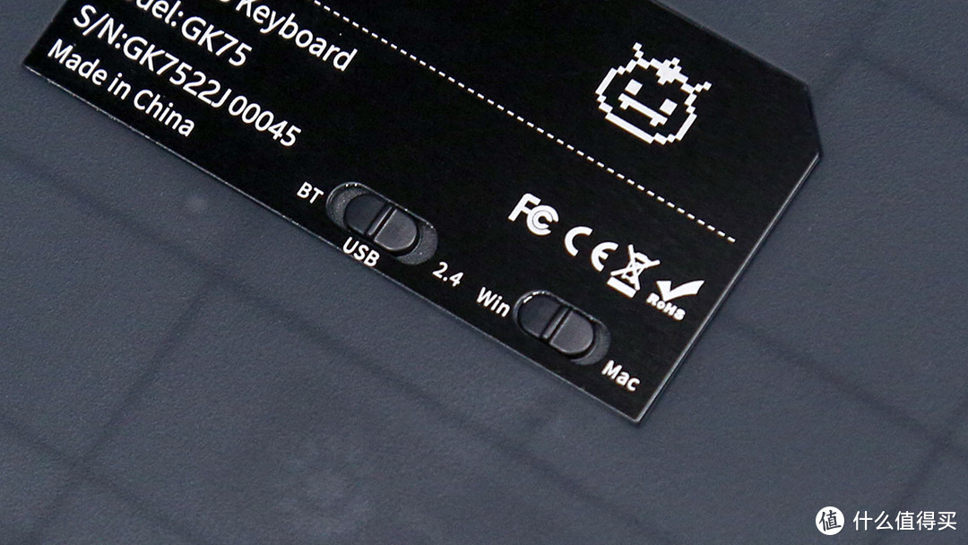 Skyloong GK75无线三模LiteGasket键盘评测：更高配置，更多功能