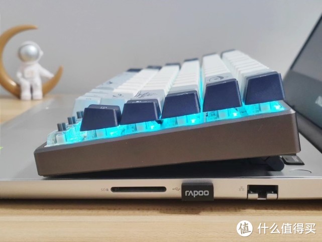 颜值与实力并存的桌面好物——雷柏MT510 PRO多模无线机械键盘