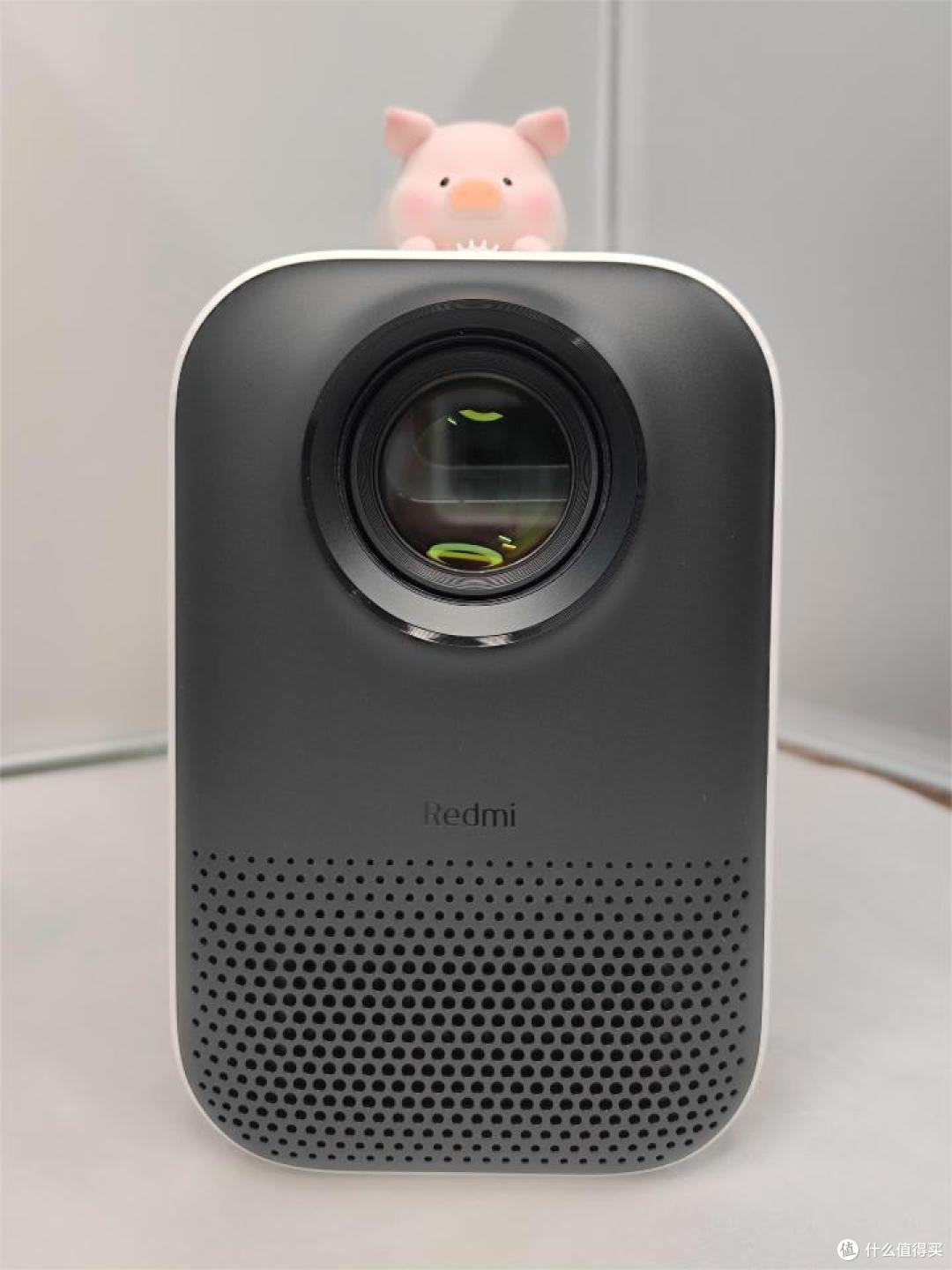 需999的Redmi投影仪|千元入门级投影仪|开在自己家的电影院