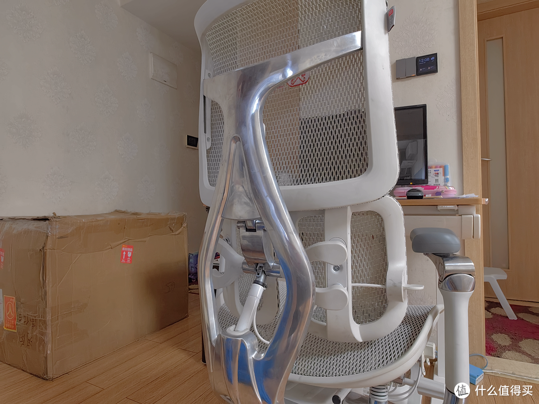坐感轻盈且包覆感强！这个双11西昊Doro-S300人体工学椅到底值不值选购？