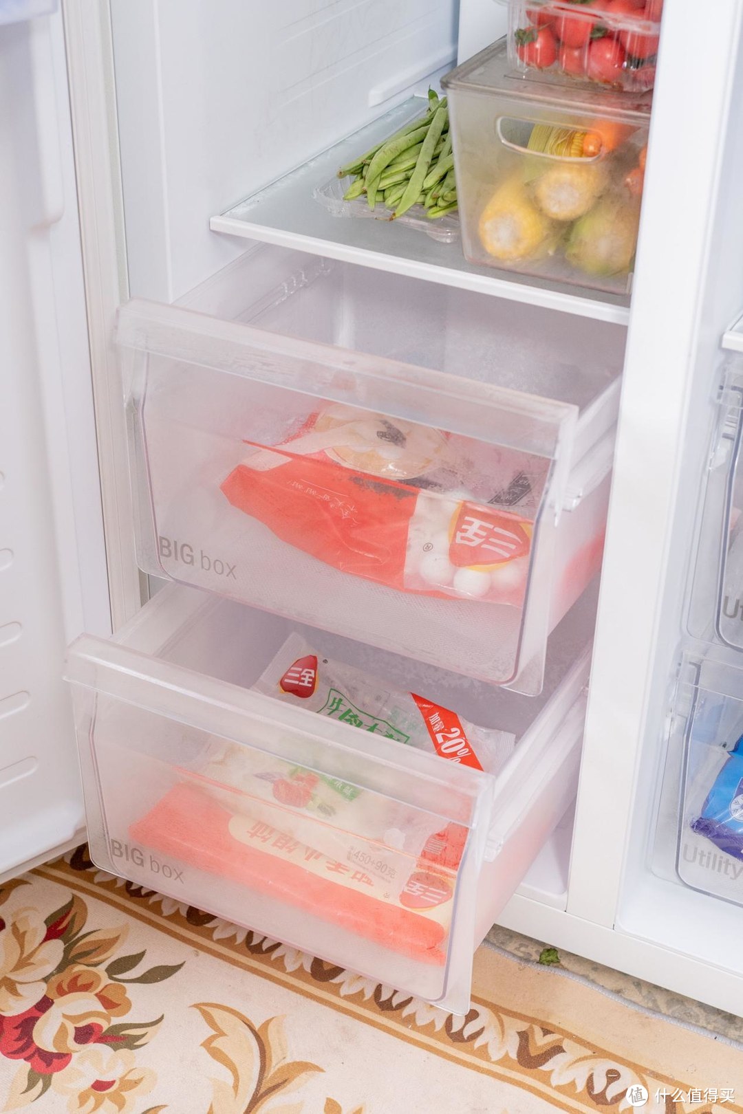 小户型也能买的对开门大冰箱，纤薄机身蕴含大容量