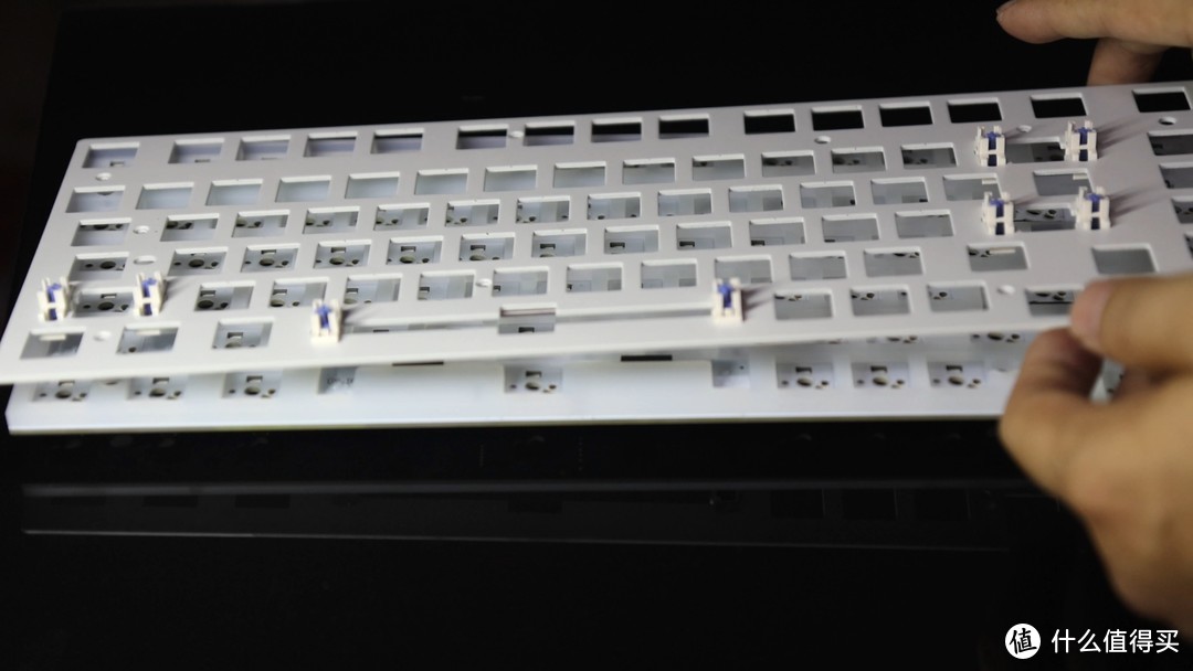 堆料性价比拉满 内卷王 迈从K980机械键盘 使用体验+拆解