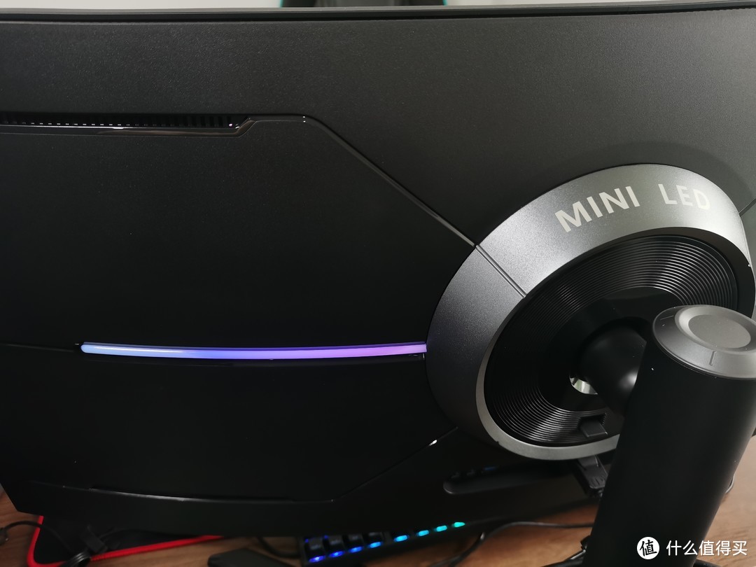 钛度M34HWW-ST 34英寸曲面MiniLED显示器  HDR1400 R1500带鱼屏