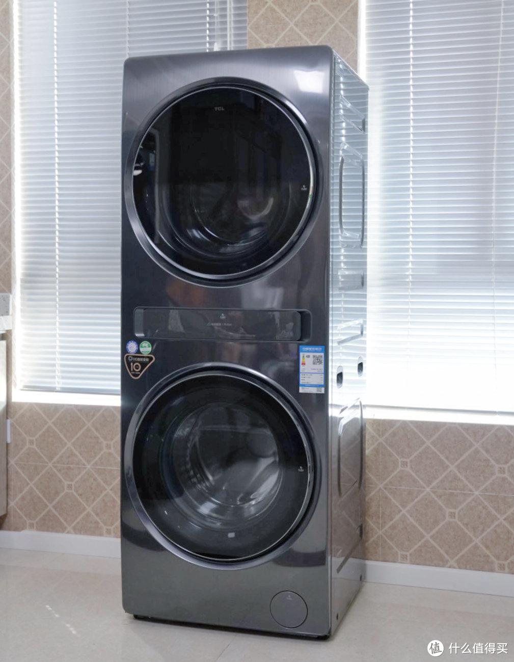 以一抵三，敢为不凡—TCL 双子舱洗衣机Q10，这次真的都有了！