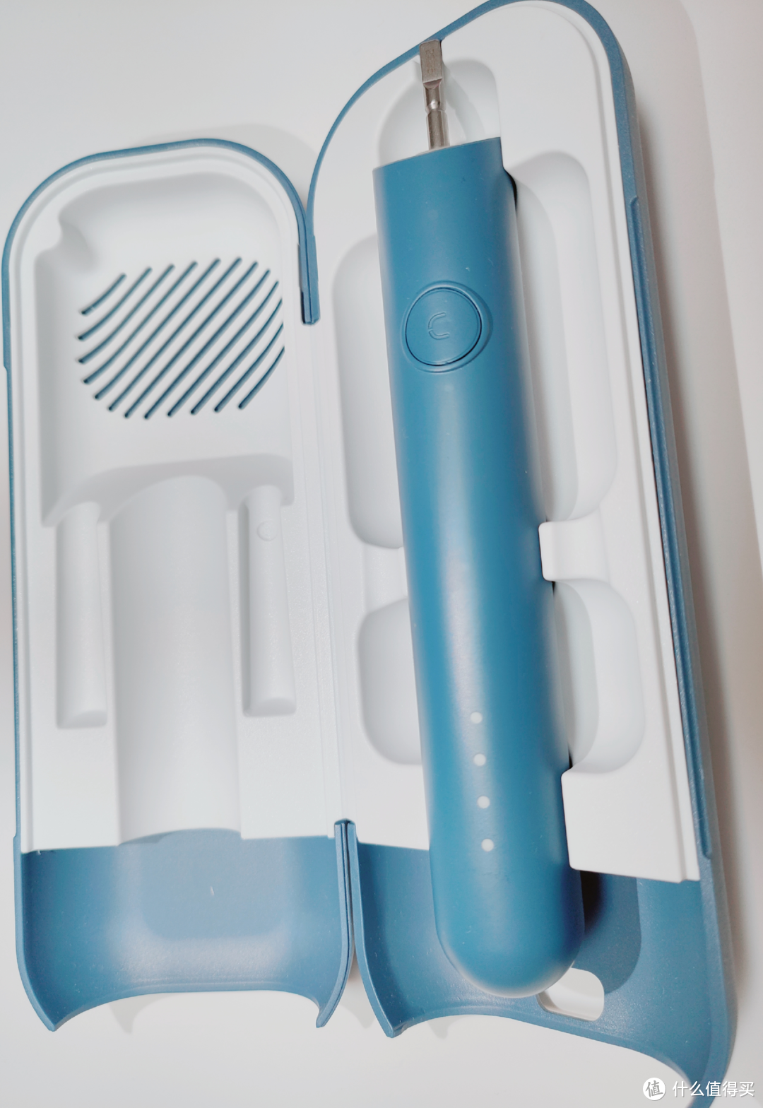 高效清洁呵护牙齿健康-欧拉声波电动牙刷