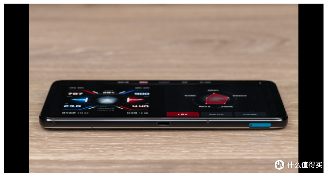 华硕 ROG Phone 6 Pro 评测：电竞手机的终极形态