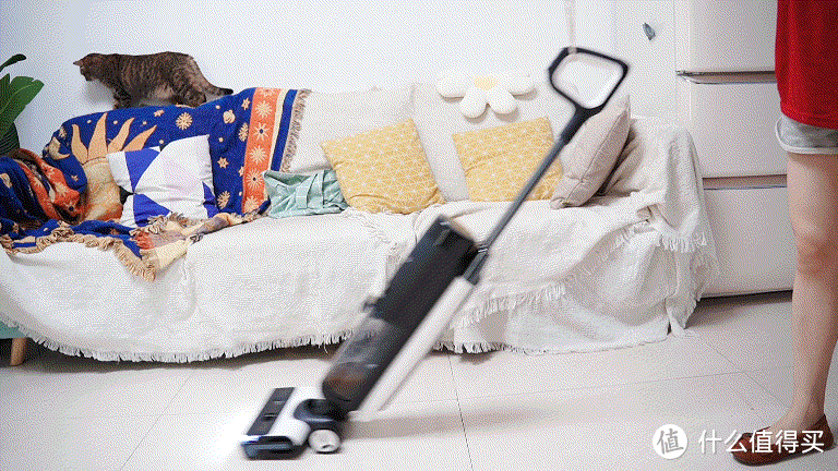 用得顺手清洁力强，全屋清洁利器：添可洗地机芙万3.0