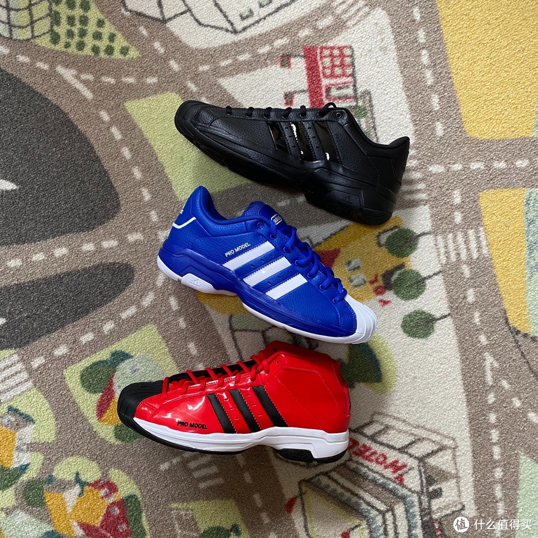 红色漆皮经典款adidas pro model 2G