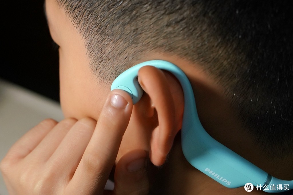 飞利浦儿童骨传导耳机K4607：用心聆听、呵护健康