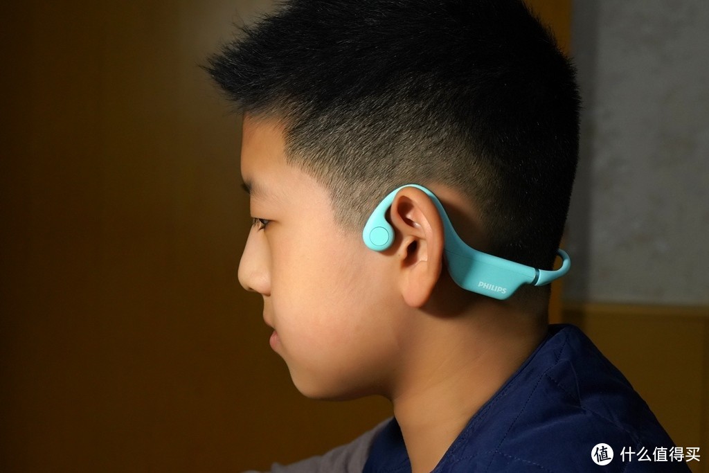 飞利浦儿童骨传导耳机K4607：用心聆听、呵护健康
