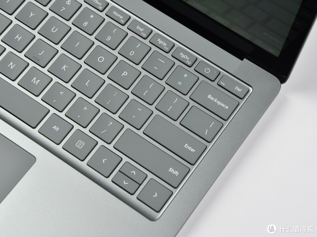 Evo认证的轻薄办公本Surface Laptop 5上手体验