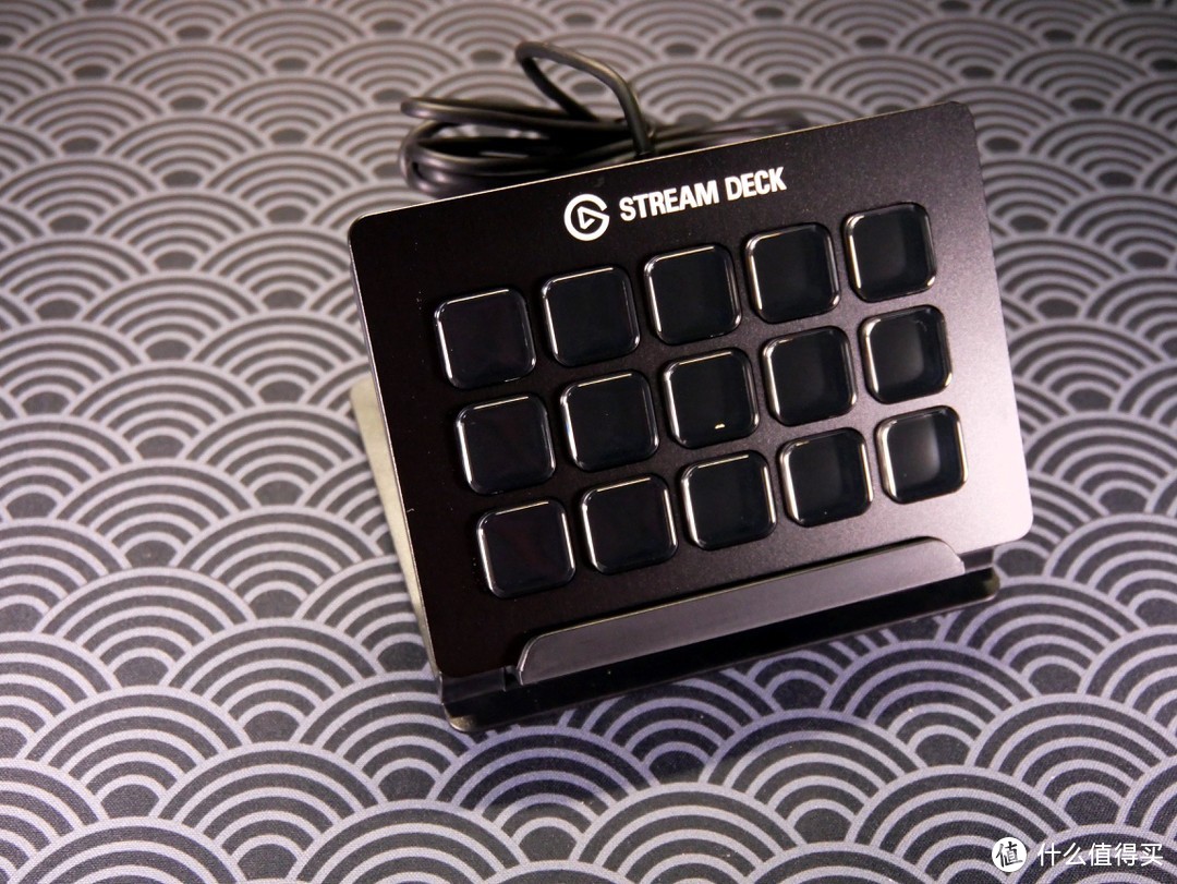 补上直播操控一环——Elgato Stream Deck 以及麦克风支架