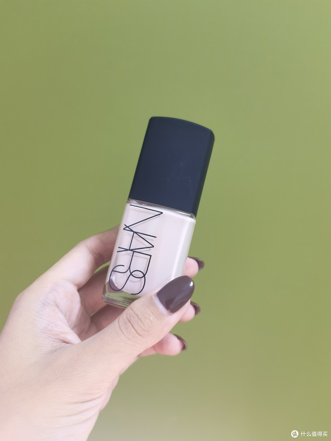 Nars轻透亮采粉底液全测评