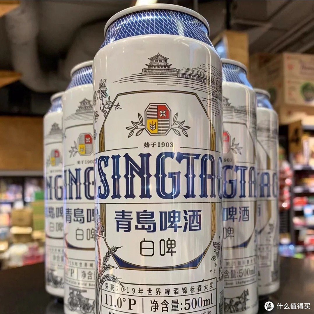 东西南北中，好酒在山东🍻，青岛啤酒必喝的产品，我推荐青岛白啤，我称之为白啤天花板！！