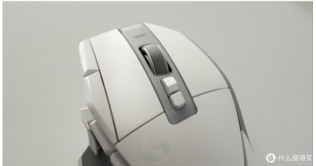 用粉嫩梦幻的白色系电竞设备杀爆对手吧！ 罗技 G502 X Plus 鼠标与 G715 无线键盘开箱