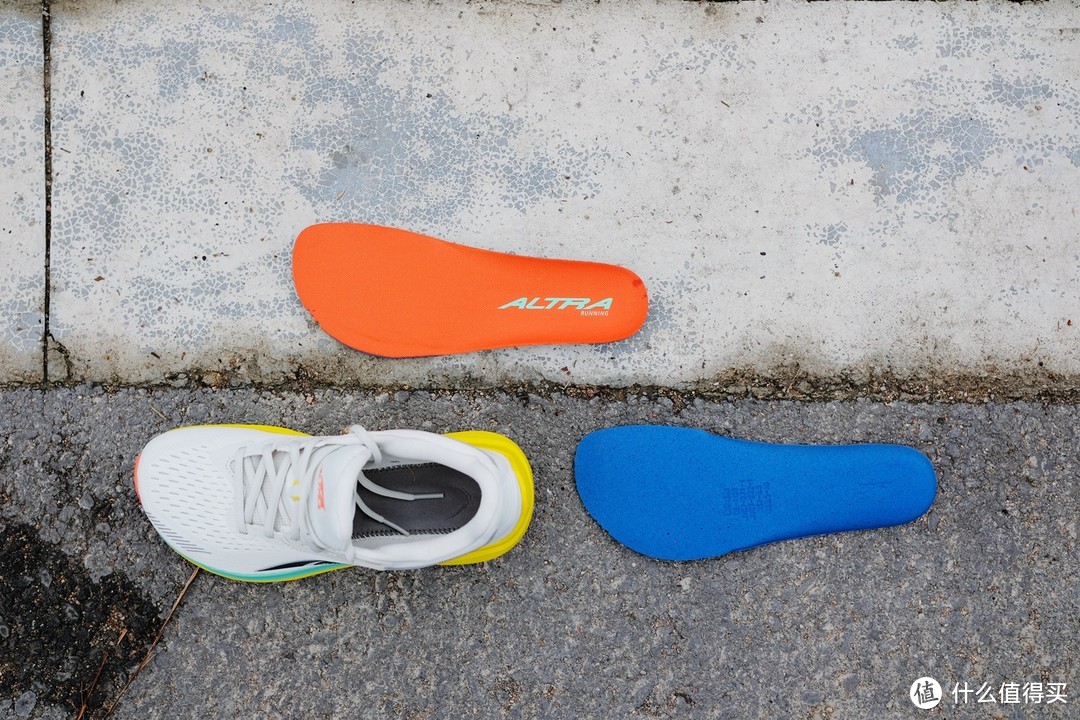 家族顶尖舒适度，缓震而轻量的ALTRA奥创VIA Olympus路跑鞋