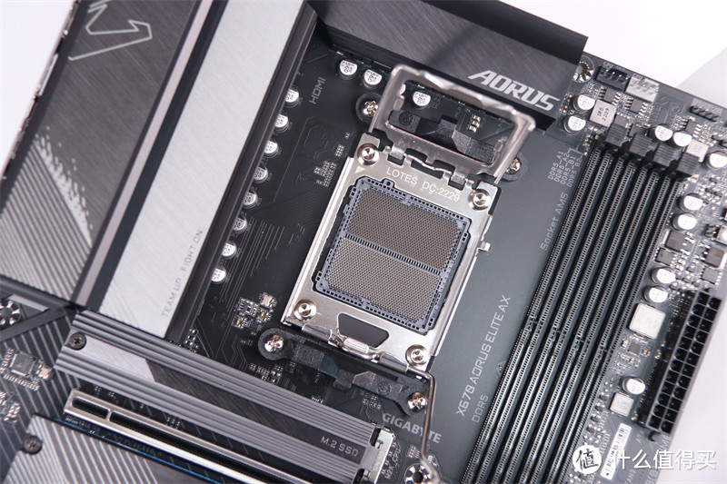 双十一装机作业！AMD 7700X+小雕X670+RTX3070，打造游戏办公全能主机，GO ELITE够给力