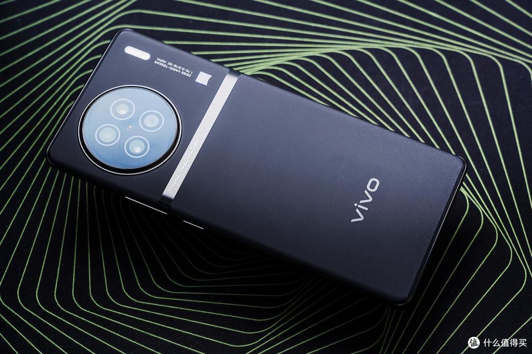 vivox90开箱体验性能系统影音效果全面升级手机界的甜品