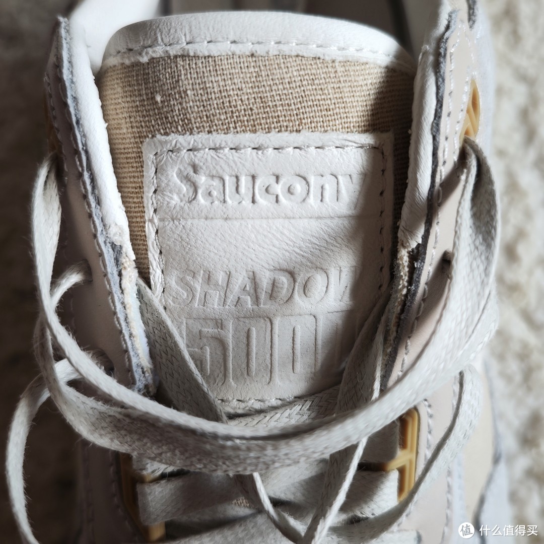 Saucony shadow 5000葡产与Clot x Nike Air Max1 死亡之吻3.0分享