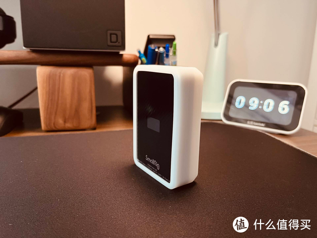 轻巧智能好用：斯莫格SmallRig RM75 RGB补光灯