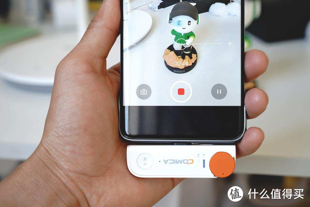 科唛Vimo S带来黑科技 专业麦克风手机即插即用 Vlog 拍摄更方便了