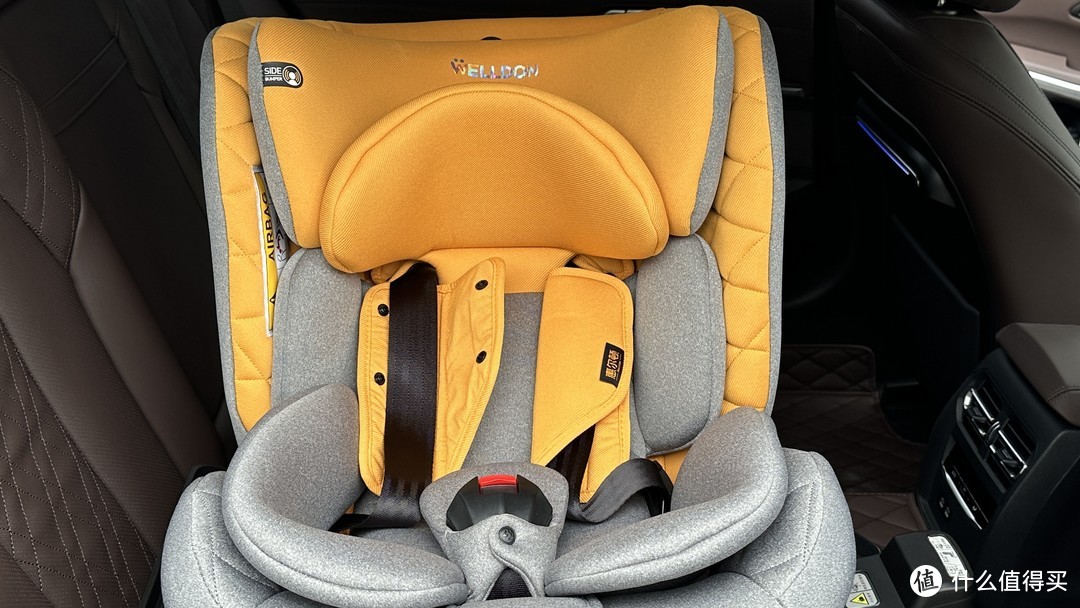 当数码博主拿到老爹测评同款安全座椅——惠尔顿“智转 Pro”的使用体验究竟如何？