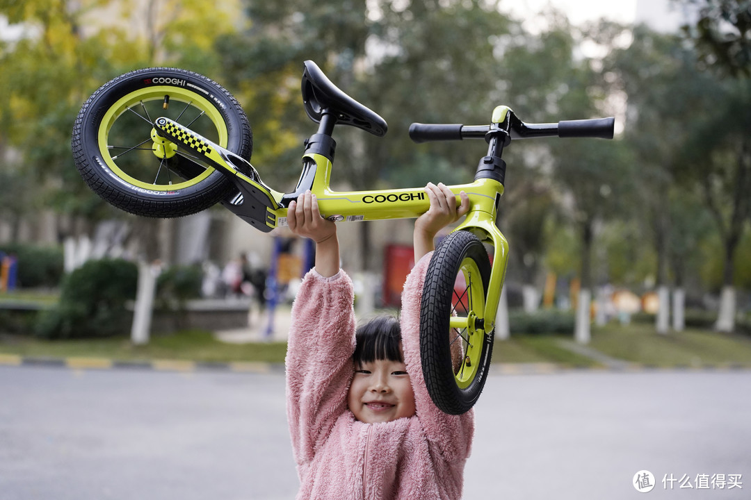 为什么选择COOGHI酷骑儿童平衡车S5，超详细选购攻略分享，新手爸妈不踩雷！