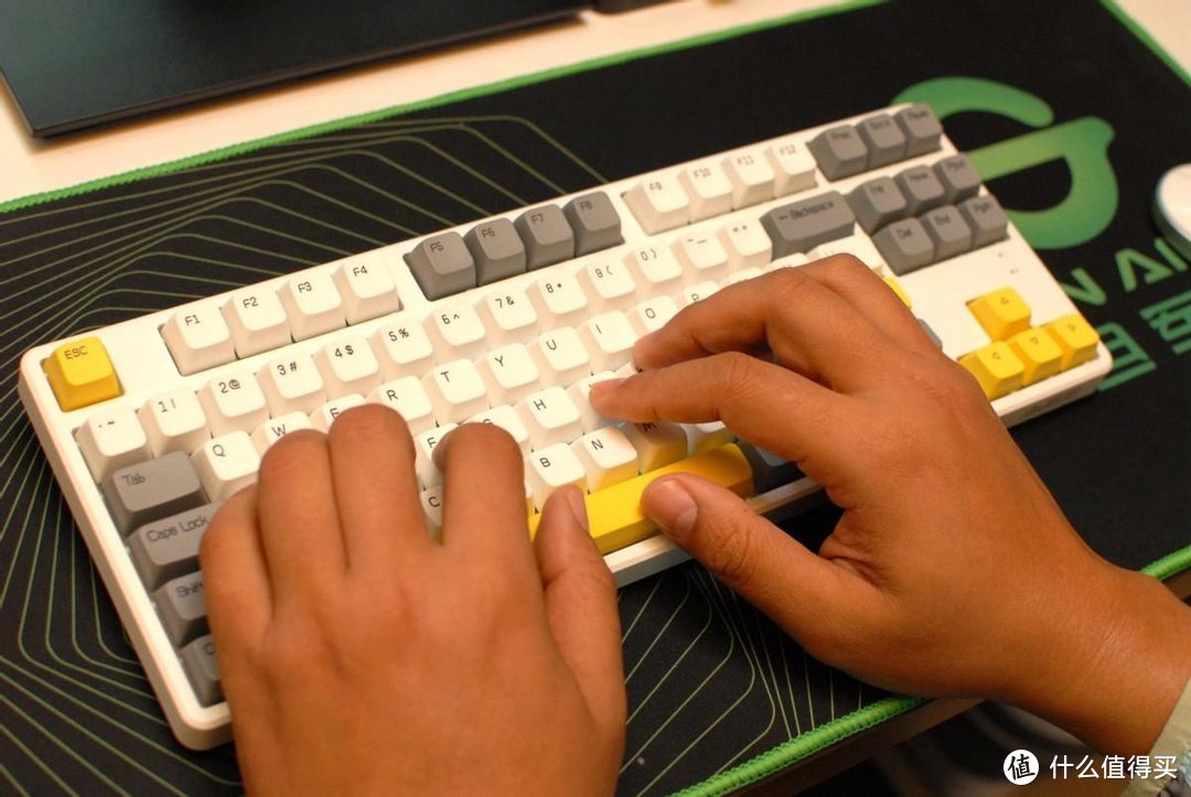 颜值小清新的客制化机械键盘，网友：爱了，爱了