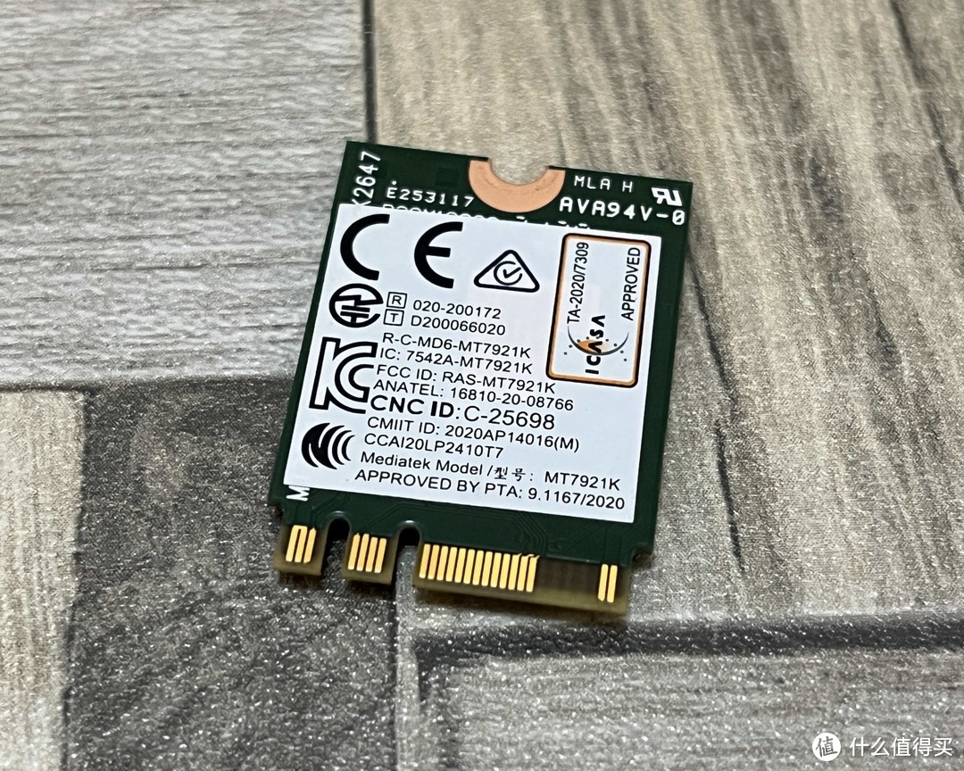 RDNA2核显彻底雄起！AMD Ryzen 9 6900HX+Radeon 680M打造最强高性能迷你小主机：零刻GTR6全网深度体验