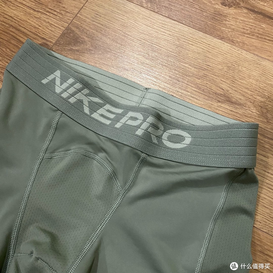 冬天运动必备，Nike Pro紧身长裤