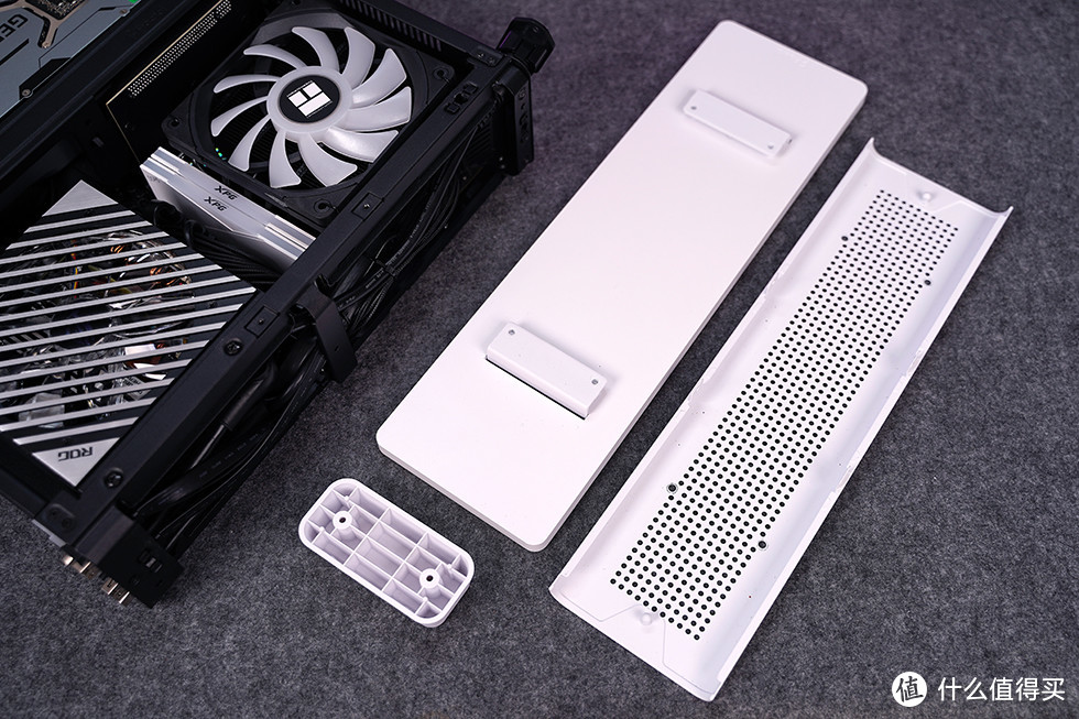 12600K+ROG B660I+RTX3060TI，分形工艺 Ridge 机箱装机展示